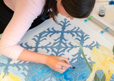53. Painting my silk. Photo credits Mihaela Ardei